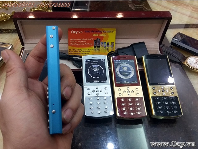Điện thoai mobiado